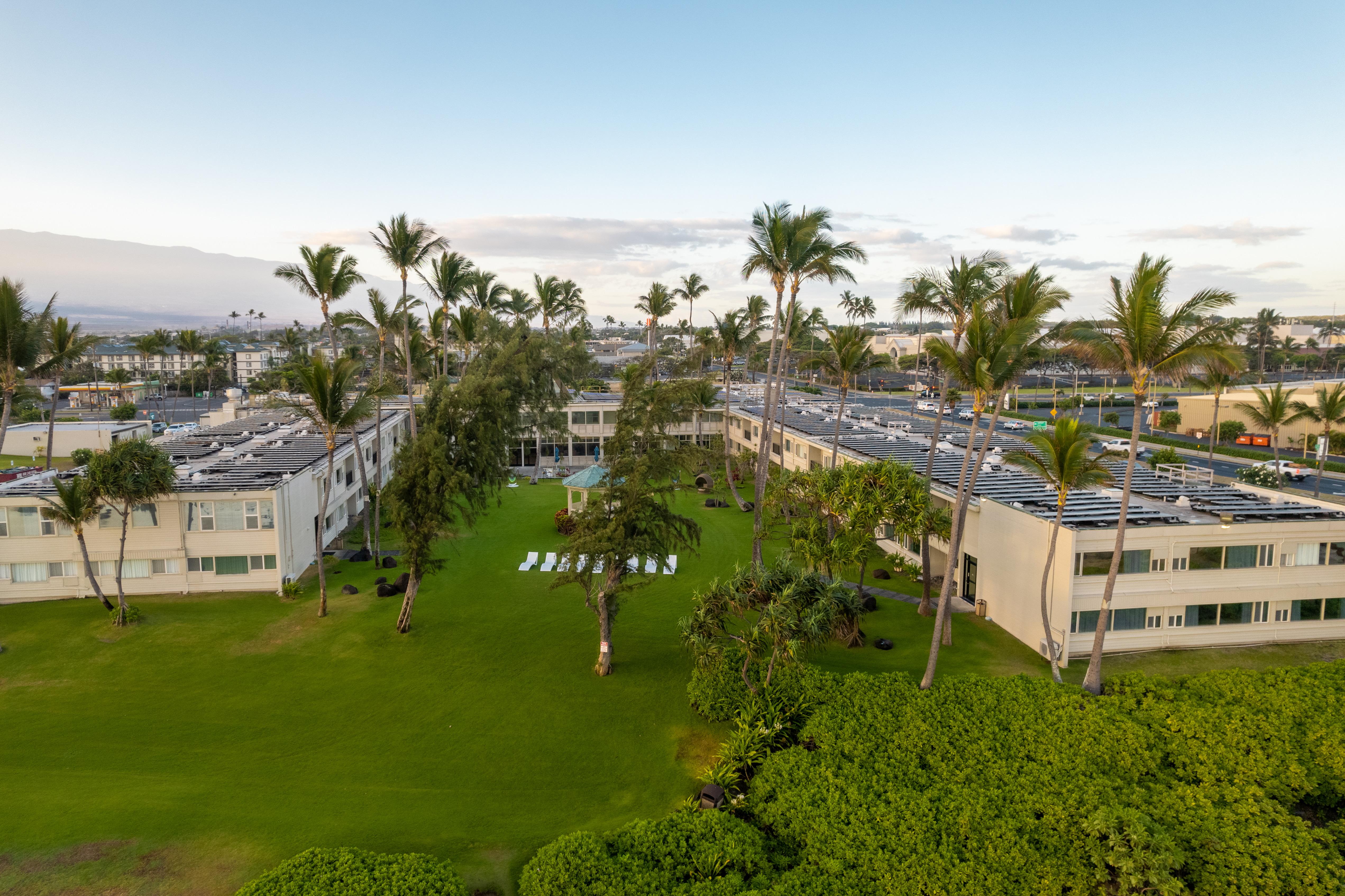 Maui Beach Hotel Kahului Extérieur photo